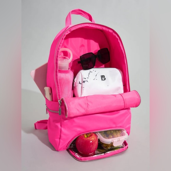 👀Buffbunny game changer backpack 👀 - Picture 6 of 8